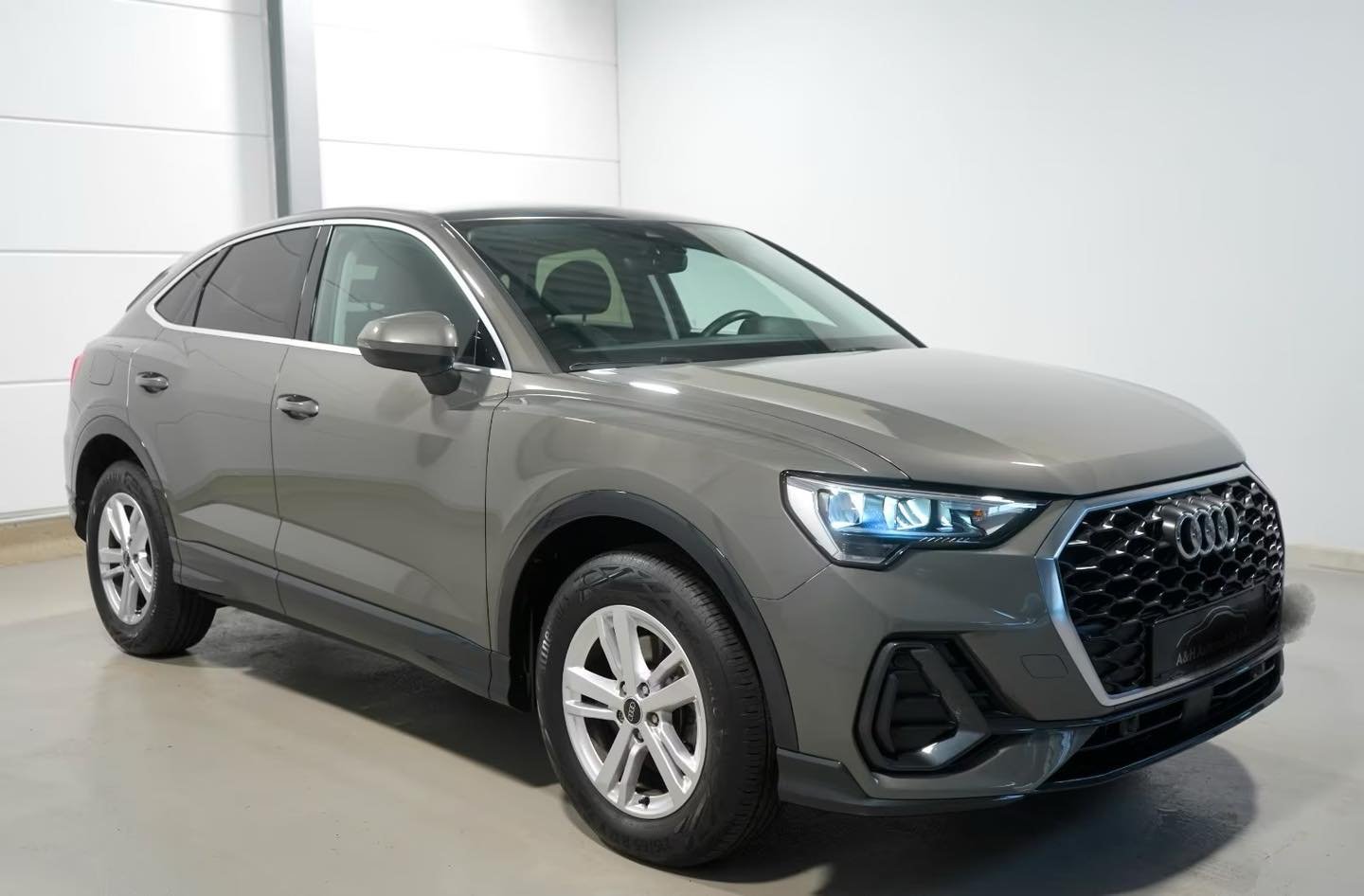 Audi Q3 Sportback 35 TDI – Image 8