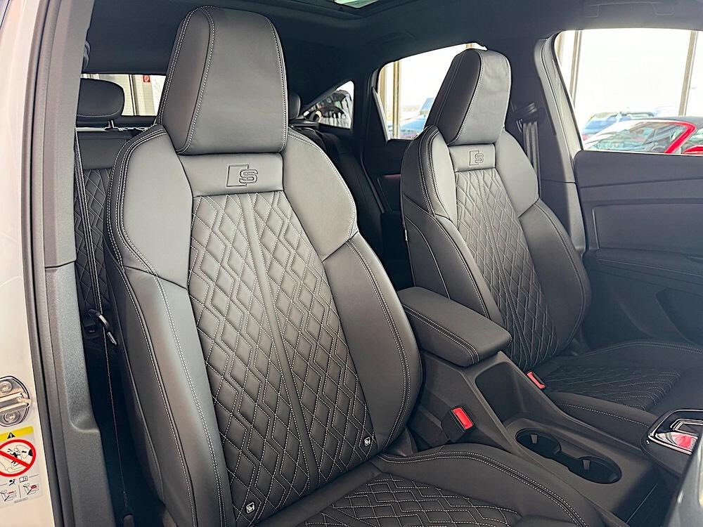 Audi Q4 Sportback 50 e-tron – Image 17