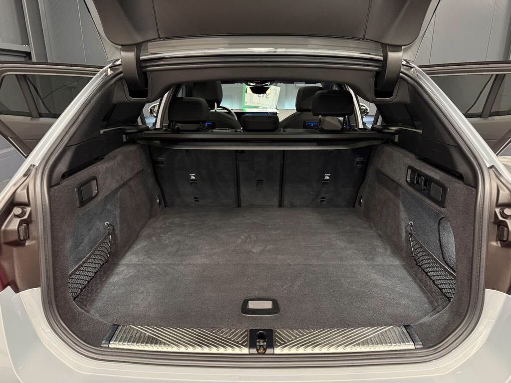 BMW 520d Touring M – Image 15