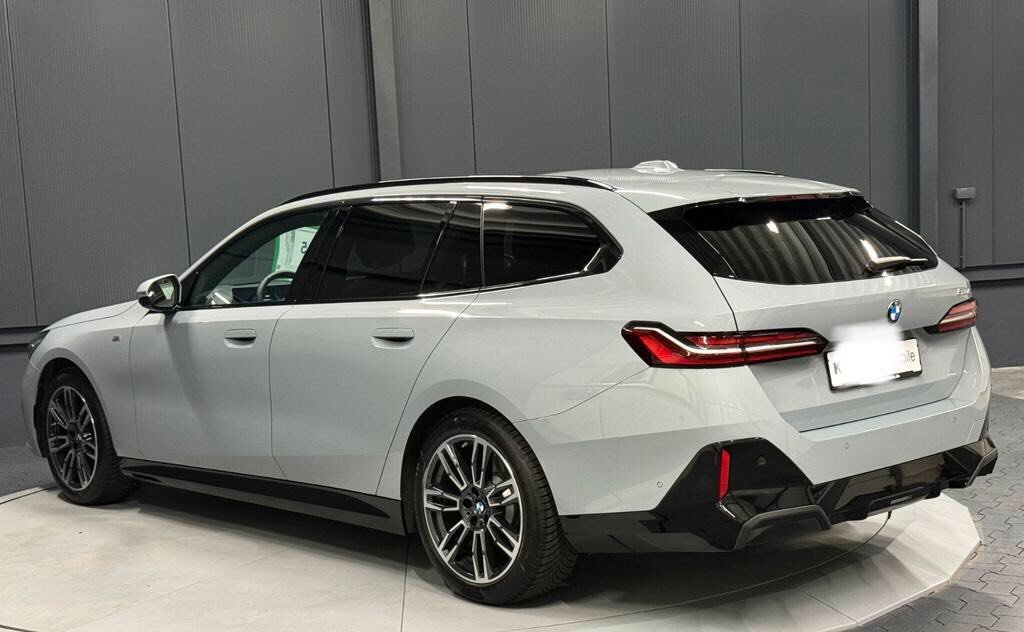 BMW 520d Touring M – Image 20