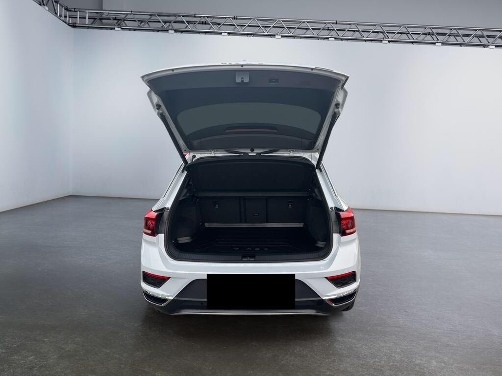 Volkswagen T-RocSport 2.0 – Image 15